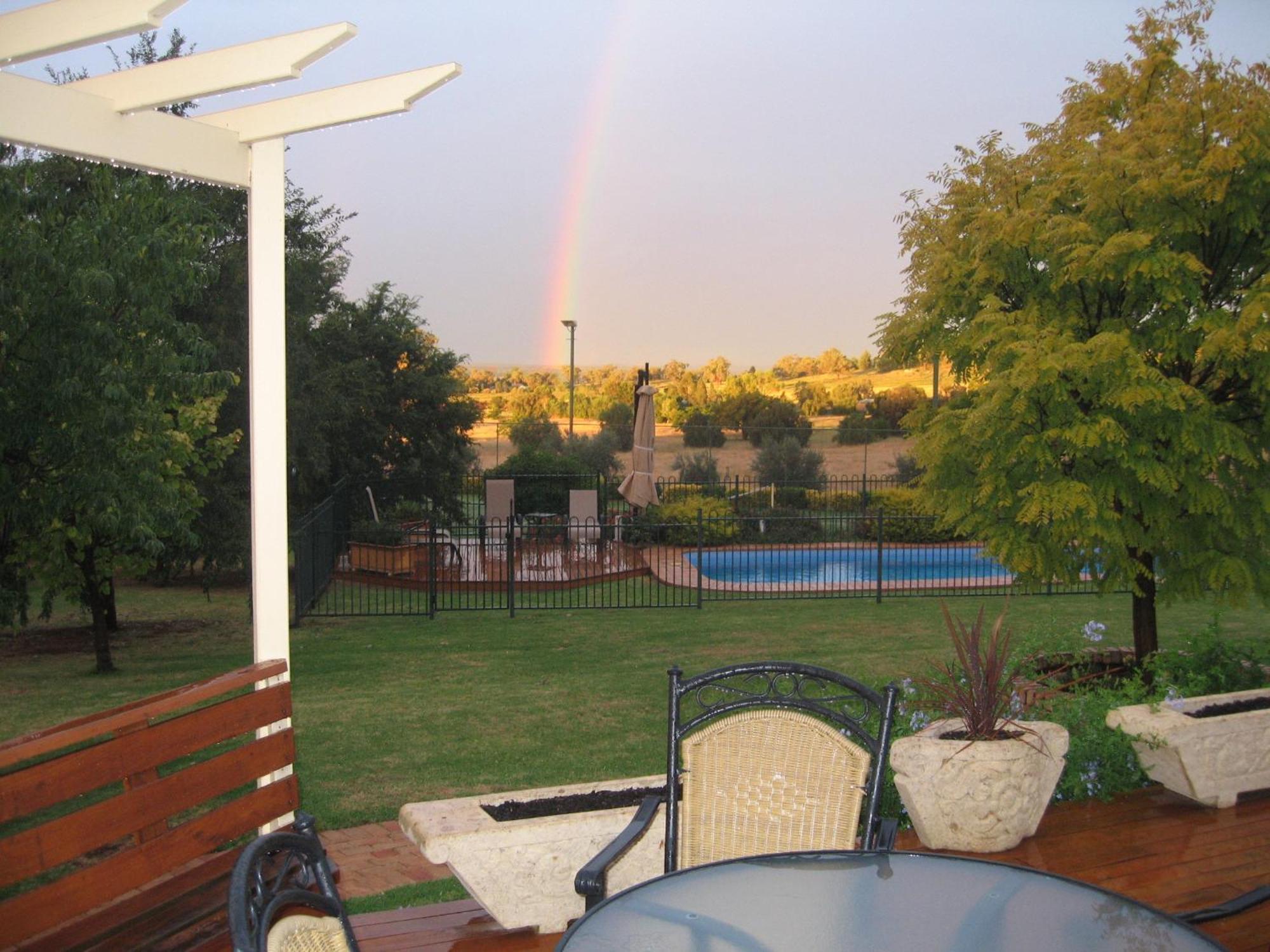 Pericoe Retreat Bed & Breakfast ดับโบ ภายนอก รูปภาพ